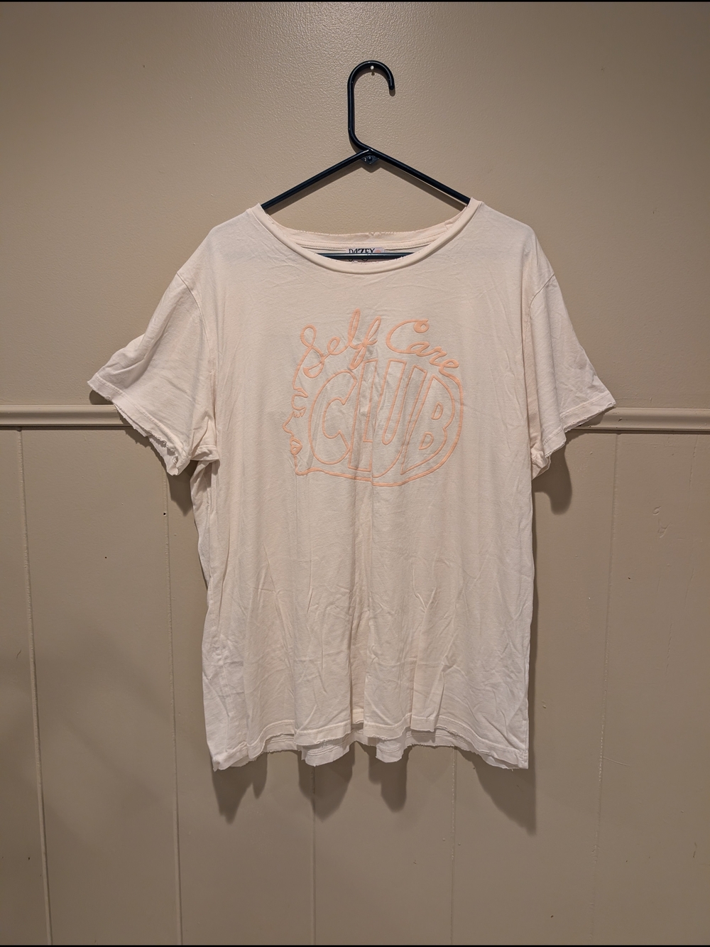 Dazey LA Cream Tee with Pale Peach Logo